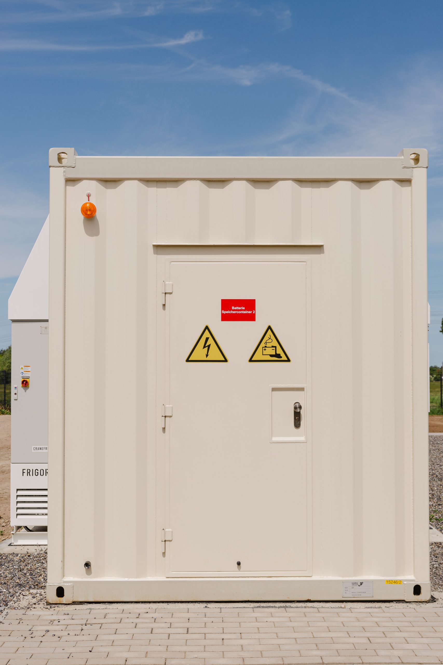 Dr-Metje_Solarpark-Stralsund-1-4879